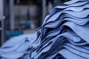 Cuir Wet Blue Split Biologique Premium de Haute Qualité pour Sacs à Main, Chaussures, Ceintures, Bagages, Vêtements - Qualité Export Industrielle - Product Image 2