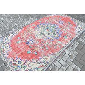 Alfombra Turca de 4.7x8.5 pies, Alfombra Vintage, Alfombra con Estampado Animal Rojo - Product Image 2