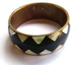 Antique Brass Bone Inlay Handcrafted Fashion Bangle Durable <b>Pin</b> <b>Hinged</b> Bracelet Accessory - Product Image 4