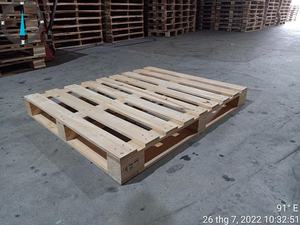 Venta caliente 2024 paletas de madera ecológicas directas de la fábrica de Vietnam para el precio de fábrica de transporte mundial - Product Image 3