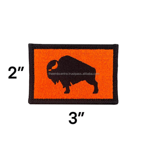 Nueva moda Pvc insignias etiqueta goma Logo proveedor personalizado Transferencia de Calor parches de goma insignias de Pvc para la venta tela de sarga - Product Image 1