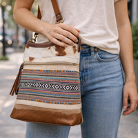 Sac bandoulière vintage bohème en toile et cuir tissé à la main pour femme, avec chaînes, rivets et fermeture éclair, sangle unique