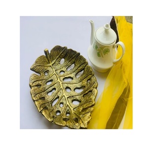 Top Quality Stainless <b>Steel</b> <b>Bowl</b> with Brass Leaf and Stem Shaped <b>Bowl</b> Stand Round Shape Top Selling Product - Product Image 2