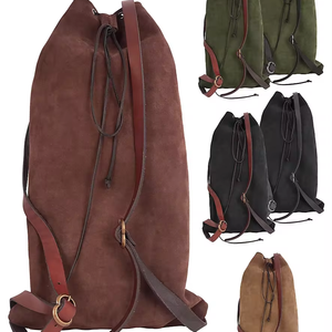 Mochila Bolsa-Globetrotter Una práctica Mochila de cuero para excursionistas y aventureros - Product Image 1