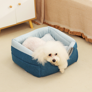 Lit pour chat convertible 2 en 1, carré, grotte, nid douillet, coussin pliable, tissu doux en peluche, antidérapant, lavable en machine, écologique - Product Image 4