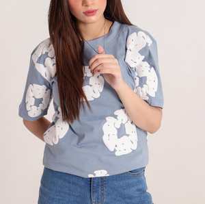 Camisetas de Mujer 100% Algodón, Cuello Redondo, Rayadas, con Logotipo Personalizado Bordado, Transpirables, de Secado Rápido, Manga Corta, Casuales, para Verano y Aire Libre - Product Image 4