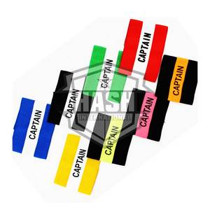 Vente en gros de brassard d'arbitre sportif de capitaine de football pour les matches de football Équipement de vêtements essentiel pour les capitaines - Product Image 2