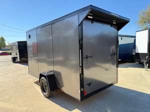 Remorques de transport neuves, design innovant, haute qualité, remorque de transport fermée 7x14, système hydraulique durable, composants principaux du système de transmission, 1001-2000 kg - Product Image 4