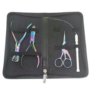 Kit d'extension de cheveux couleur titane 4 pièces avec étui Pince en acier inoxydable Outils essentiels pour cheveux humains - Product Image 5