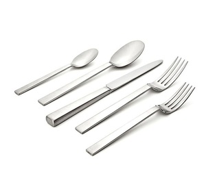 Juego de Cubiertos de Acero Inoxidable para Bodas, Estilo Artesanal, con Cuchillo, Tenedor y Cuchara, Sostenible y Duradero, Existencias de Fábrica - Product Image 1