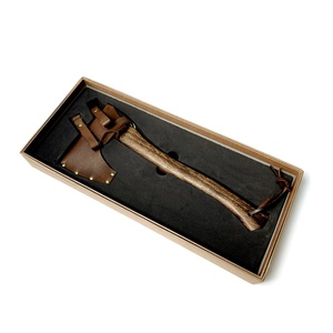 Venta al por mayor personalizado calidad superior OEM ODM servicio Damasco acero Tomahawk cabeza hacha mango de madera Funda de cuero caza al aire libre - Product Image 2