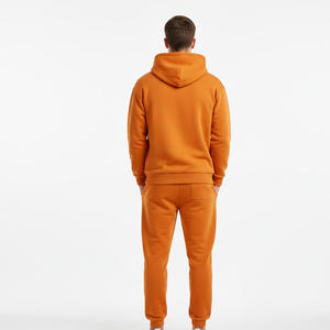 Survêtement de gym pour hommes, fournisseur d'usine, vente en gros sur mesure, vêtements de sport élégants, tenue d'entraînement de jogging, vêtements modernes - Product Image 2