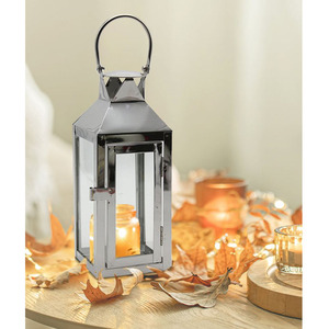 Nuevo diseño Jardín Decorar Vidrio transparente Linterna de acero inoxidable Tamaño personalizado Boda Decorar Plata Acabado al mejor precio - Product Image 3