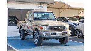 Toyota Land Cruiser LC Pickup Double Cabine 4.6 Diesel 4x4 d'occasion 2015 - Product Image 3