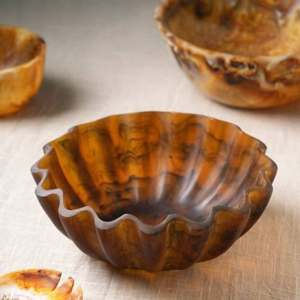 Bol de service unique en résine de style ancien pour salades et collations avec un bol de service en résine de conception de forme ronde de couleur unique - Product Image 5