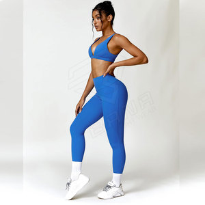 Conjunto de yoga para mujer de talla grande al por mayor, ropa deportiva profesional, Top y mallas personalizados, ropa deportiva transpirable ecológica de 2 piezas - Product Image 3