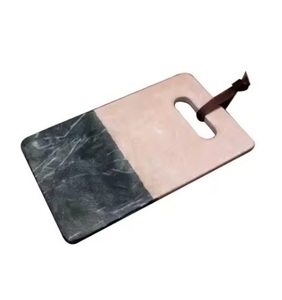 Tabla de servir de madera perfecta para platos de queso y aperitivos tamaño personalizado disponible a un precio razonable - Product Image 5