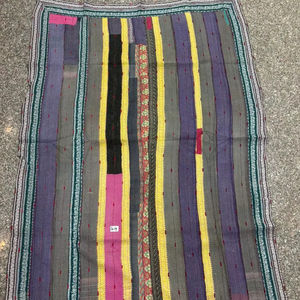 Kantha traditionnel cousu à la main 100% coton fait à la main réversible Kantha durable Vintage fabriqué à la main Boho Chic Kantha - Product Image 1