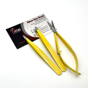 Pinces à épiler professionnelles jaunes avec logo personnalisé, en acier durable, pointes inclinées et pointues, légères, durables et écologiques - Product Image 4