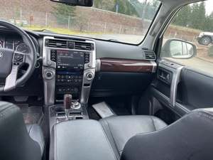 Elite Utilisé 2020 4-Run-ner Limited 4WD - Product Image 4