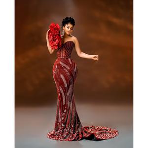 Robe de soirée longue faite main Ruby Royale Couture pour femme, taille naturelle, ornée de fleurs, idéale pour les fêtes et événements formels - Product Image 1
