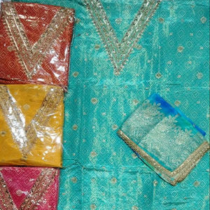 Trajes paquistaníes indios Premium bordados a mano sin costuras de diseñador moderno para mujeres hermosas fiestas de moda - Product Image 1