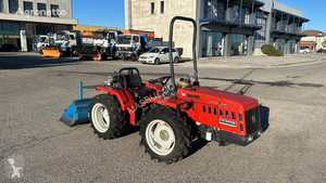 Mini tracteur agricole à chenilles avec moteur diesel Kohler et cylindre hydraulique Enerpac, composants principaux, haute efficacité - Product Image 5