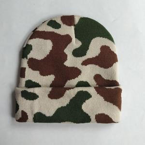Wholesale Winter Warm Acrylic Knitted <b>Beanie</b> Cap Knit Camouflage Print <b>Beanie</b> With Custom Logo Men <b>Women</b> latest style <b>beanies</b> - Product Image 5