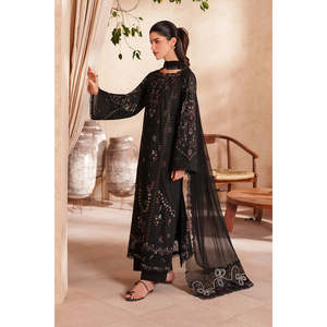 Ensemble chemise brodée bohème, dupatta en mousseline et pantalon - Style IZNIK - Printemps/Été - Product Image 4
