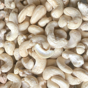 เม็ดมะม่วงหิมพานต์แบบเม็ดมะม่วงหิมพานต์จากเวียดนาม W320อินเดีย WW180เม็ดมะม่วงหิมพานต์ WW240 WW320 santigo ODM - Product Image 1