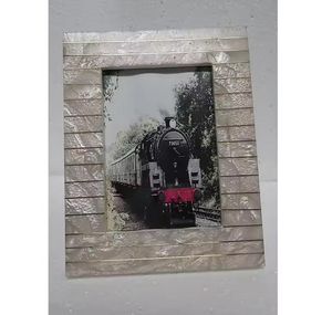 Cadre photo en bois rectangulaire de style moderne Cadre photo en verre simple et élégant pour la décoration intérieure - Product Image 1