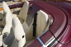 Aston Martin DB9 Volante d'occasion 2007, conduite à gauche/droite - Product Image 2