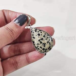 Pendentif pour femme en jaspe dalmatien naturel, pierre précieuse, pendentif en pierre énorme, bijoux faits à la main pour Noël, pendentif en argent sterling 925 - Product Image 1