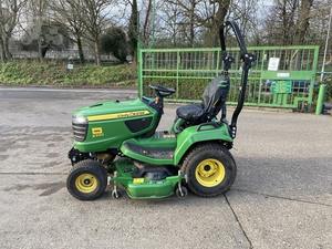 Tondeuse autoportée/tracteur de pelouse commercial diesel John Deere X940 (18 kW / 24.5 HP) - Product Image 3