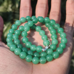 Collar de cuentas de aventurina verde natural, cuentas redondas de piedras preciosas de 8 mm, collar de cuentas curativas de aventurina natural, regalo de joyería para ella - Product Image 1