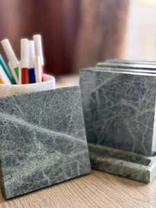 Posavasos de mármol verde hechos a mano Posavasos de bebida elegantes Protección de mesa - Product Image 5