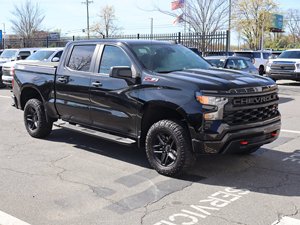 Chevrolet Silverado 1500 Custom Trail Boss 2022 Usada en Buen Estado - Product Image 2