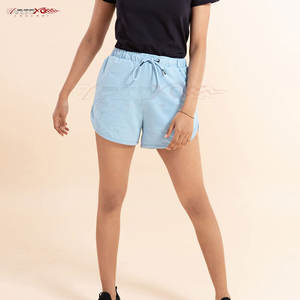 กางเกงขาสั้นลำลองสำหรับผู้หญิงพร้อมสายรัดเอวแบบยางยืดและใส่สบายสำหรับเลานจ์หรือสตรีทลุคระบายอากาศได้ดี - Product Image 6