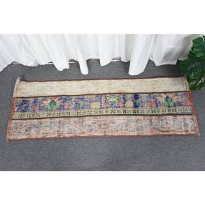 Alfombra turca beige vintage de 1,4X4 pies, diseño clásico de retazos de lana hecho a mano con respaldo de látex para sala de estar o dormitorio - Product Image 1