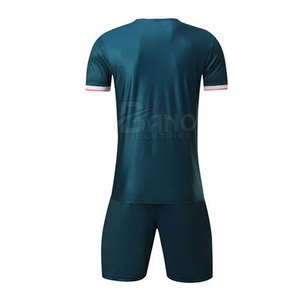 Venta al por mayor mejor precio uniformes de fútbol personalizados adultos alta calidad secado rápido superior verde sublimación deportes uniforme imprimir logotipo jóvenes - Product Image 2