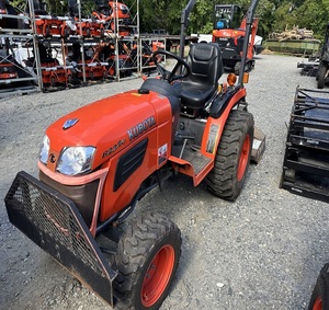 Tracteur Kubota de haute qualité B2320 4x4 23Hp tracteur agricole avec chargeur expédition rapide disponible - Product Image 2