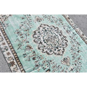 Tapis Turc Vintage 5.5 X 9.2ft Vert Beige Plat Tissage Laine avec Motif Patchwork pour Décorations de Salon ou Utilisation de Couloir - Product Image 5