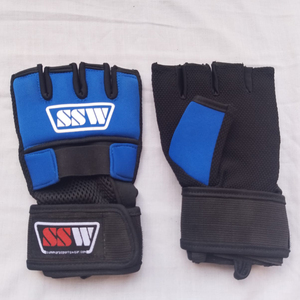 ถุงมือยางนีโอพรีนบุนวมนวมด้านในป้องกันมือสำหรับศิลปะการต่อสู้ - Product Image 5