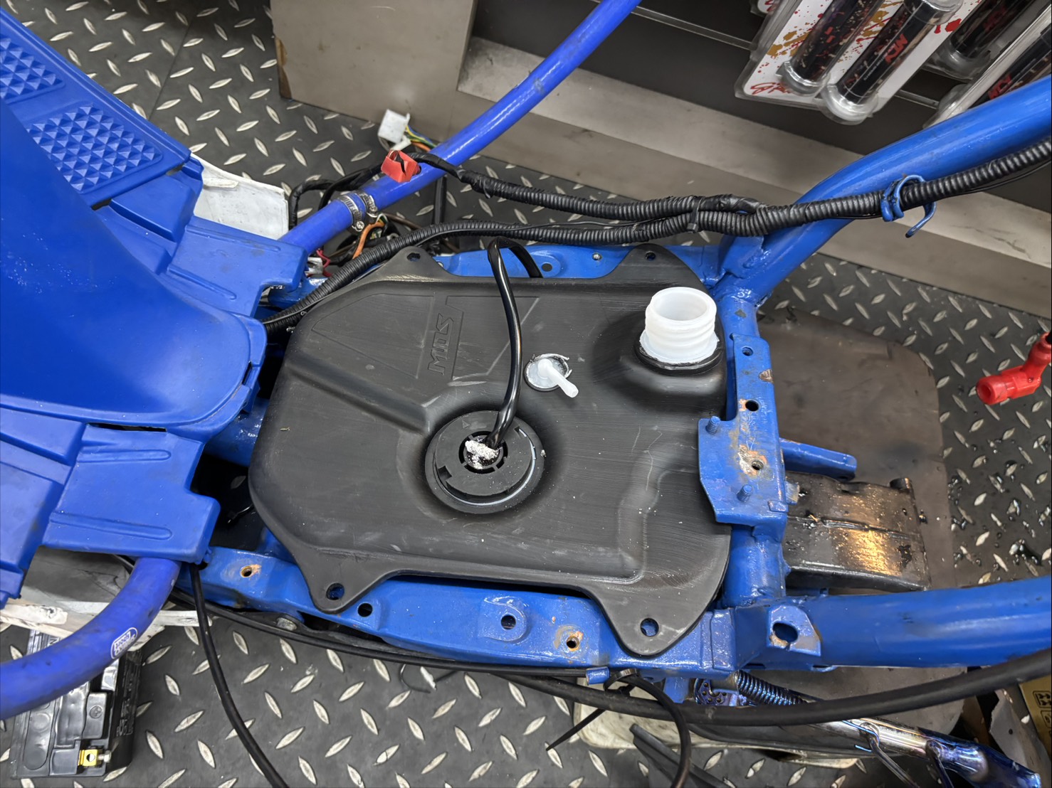MOS製 ホンダ ディオ AF-18 初代 2ストローク用 強化PP燃料タンク