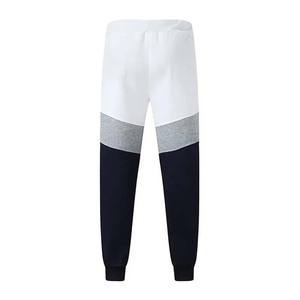 Nouvelle arrivée Survêtements personnalisés pour hommes avec pulls à capuche Survêtements en vente en gros Vêtements de sport Survêtements d'hiver Ensembles de 2 pièces - Product Image 5