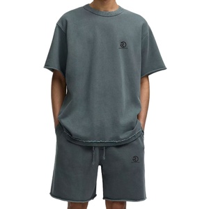 Ensemble de t-shirts d'été décontractés américains personnalisés en coton pour hommes, pantalons à manches courtes respirants avec coupe ample à la mode pour les couples - Product Image 1
