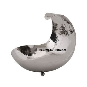 Bol à chocolat en argent martelé, design traditionnel, fait à la main, bol à bonbons plaqué nickel, bol à chocolat décoratif - Product Image 1