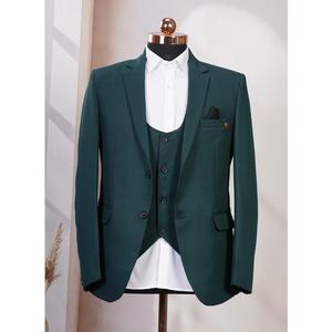 Costume d'affaires classique vert sur mesure de qualité supérieure, 3 pièces, pour les conférences et les professionnels de l'industrie créative, en vente - Product Image 1