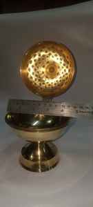 Quemador de incienso Bakhoor de súper calidad, diseño fabuloso, color dorado metálico, quemador de incienso decorativo para festivales y eventos. - Product Image 3