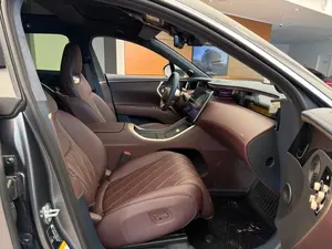 2025 A v a a t r  110kWh AWD Sedán Litio R18 Cuero Diseño Restaurado Más Vendido Coche para Adultos Listo para Enviar - Product Image 3